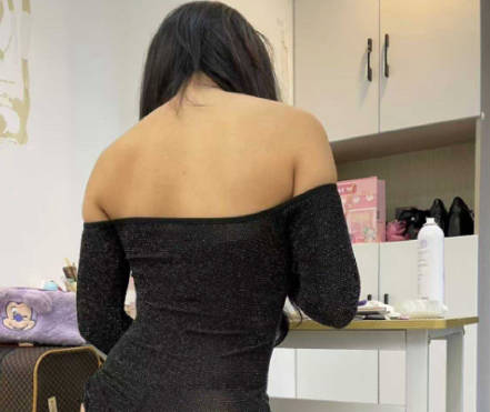 海角社区・亲二姐琪琪准备化妆去酒吧约炮